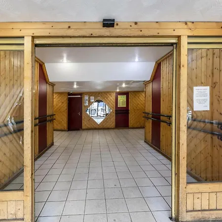 Neves - Location: Pour 4 Personnes Dans Un Quartier Jeune Et Anime Les Neves Mae-9062 Val Thorens