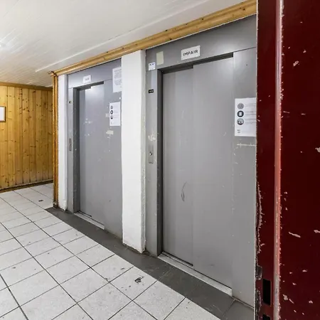 Neves - Location: Pour 4 Personnes Dans Un Quartier Jeune Et Anime Les Neves Mae-9062